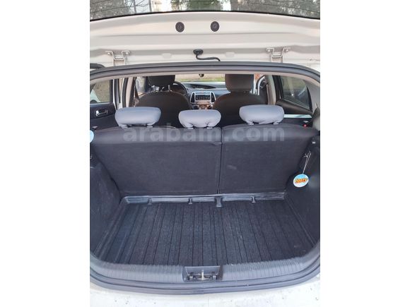 SAHİBİNDEN 2014 HYUNDAI i20 1.2 D-CVVT JUMP *LPG'Lİ* BAKIMLI&EKONOMİK