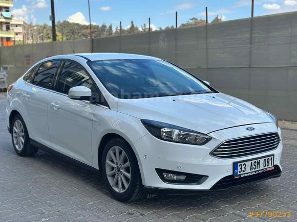 Sahibinden Ford Focus 1.5 TDCi Titanium 2015 Model Antalya 129.000 km Beyaz