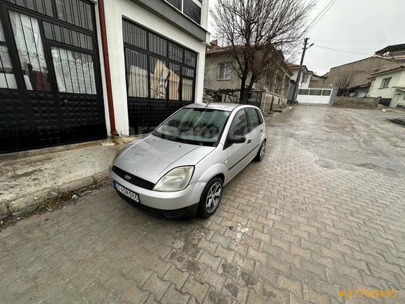Sahibinden Ford Fiesta 1.4 TDCi Comfort 2003 Model 
