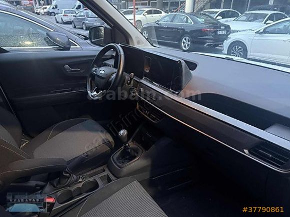 "V.KARATAŞ" 2025 FORD COURİER DELUX ÇİFT SÜRGÜ 11.000km HATASIZ