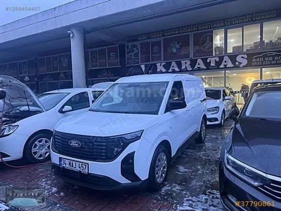 "V.KARATAŞ" 2025 FORD COURİER DELUX ÇİFT SÜRGÜ 11.000km HATASIZ