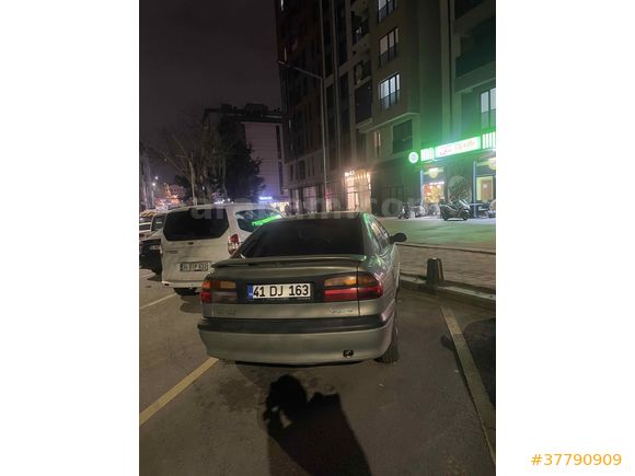 Sahibinden Renault Laguna 2.0 Expression 2002 Model 