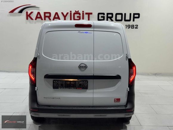 2025-NİSSAN-TOWNSTAR-1.3 TCE-AKTİF FRENLEME-ÇİFT SÜRGÜ-OTM VİTES