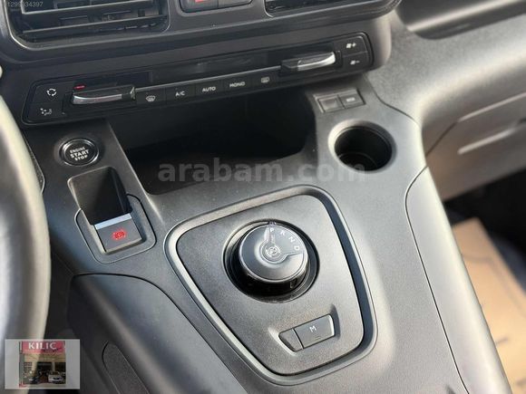 2024 ÇIKIŞLI/18.000KMDE/ELEGANCE/BOYASIZ/ELDEN SENET İMKANI
