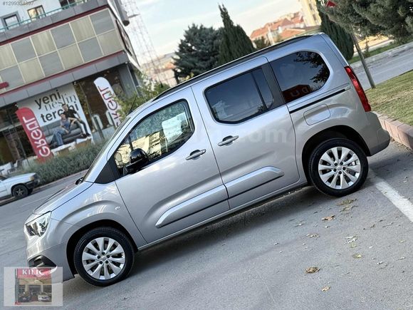 2024 ÇIKIŞLI/18.000KMDE/ELEGANCE/BOYASIZ/ELDEN SENET İMKANI