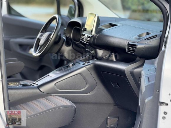 2024 ÇIKIŞLI/18.000KMDE/ELEGANCE/BOYASIZ/ELDEN SENET İMKANI