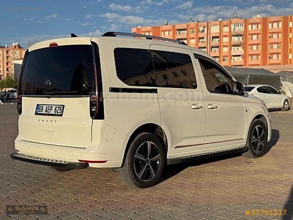 ŞAHİN AUTO 2024 MODEL CADDY 2.0 TDİ STYLE Ç.NAV Ç.ÖNLYCİ HAYALET