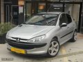 CAR STORE/KLİMALI/PEUGEOT/206/BAKIMLI/SORUNSUZ