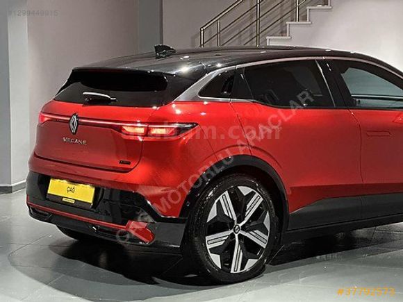 2024 MEGANE E-TECH ICONIC EV60 ÇİFT RENK İÇİ BEJ MASAJ ISITMA