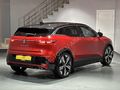 2024 MEGANE E-TECH ICONIC EV60 ÇİFT RENK İÇİ BEJ MASAJ ISITMA