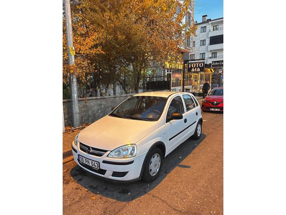 Y&D OTOMOTİV 2004 CORSA DÜŞÜK KM