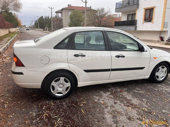 Sahibinden Ford Focus 1.8 TDCi Comfort 2004 Model
