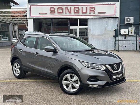 BOYASIZ 2018 NİSSAN QASHQAİ 1.6 DİZEL OTM TEKNA 68.000 KM