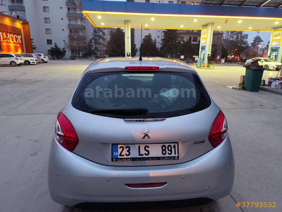 Sahibinden Peugeot 208 1.2 VTi Access 2013 Model