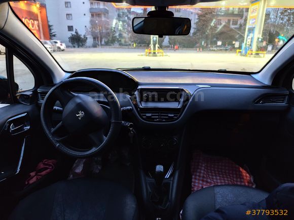 Sahibinden Peugeot 208 1.2 VTi Access 2013 Model