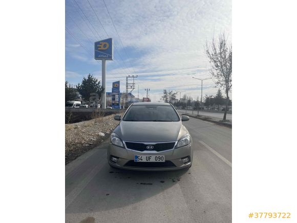 Sahibinden Kia Ceed 1.6 CRDi Motion 2011 Model 