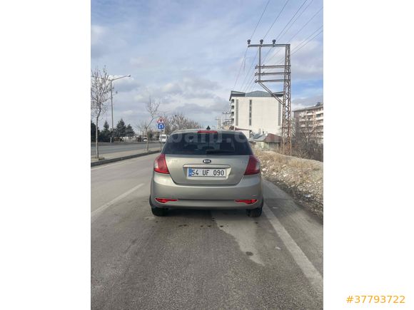 Sahibinden Kia Ceed 1.6 CRDi Motion 2011 Model 