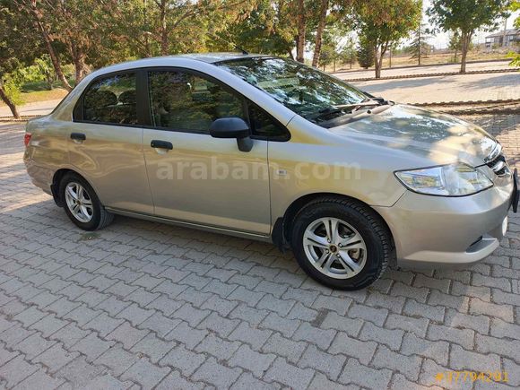 Sahibinden Honda City 1.4 Sport 2006 Model 