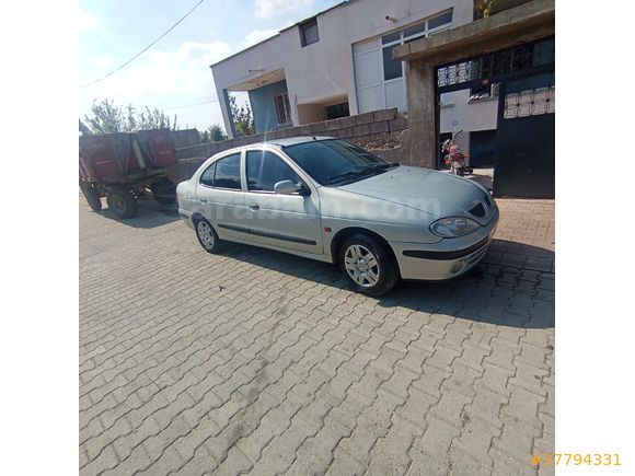 Sahibinden Renault Megane 1.4 16 walf Authentique 2003 Model
