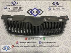 Skoda Fabia 5J 2011-2015 Ön Panjur Kromlu 5J0853668C | Sıfır