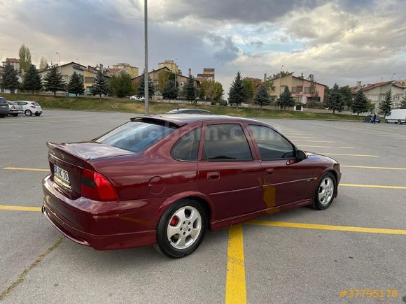 Sahibinden Opel Vectra 2.0 CDX 2000 Model