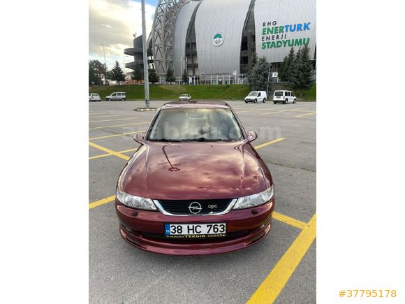 Sahibinden Opel Vectra 2.0 CDX 2000 Model