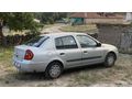 Sahibinden Renault Clio 1.4 RN 2000 Model  250.000 km Gri (Gümüş)