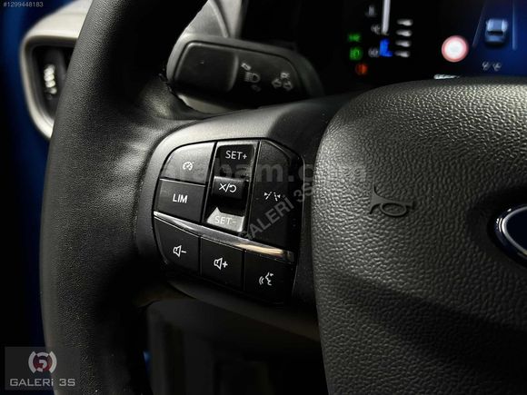 GALERİ 3S'DEN 2025 FORD TOURNEO COURİER TİTANİUM FULL