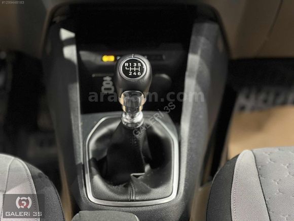 GALERİ 3S'DEN 2025 FORD TOURNEO COURİER TİTANİUM FULL