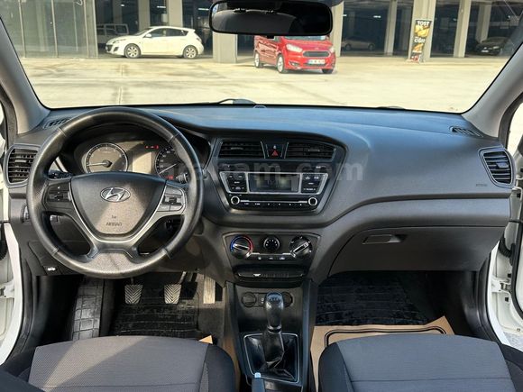 NAMLI'DAN //2016 MODEL // İ.20 MANUEL // 142 BIN KM DE