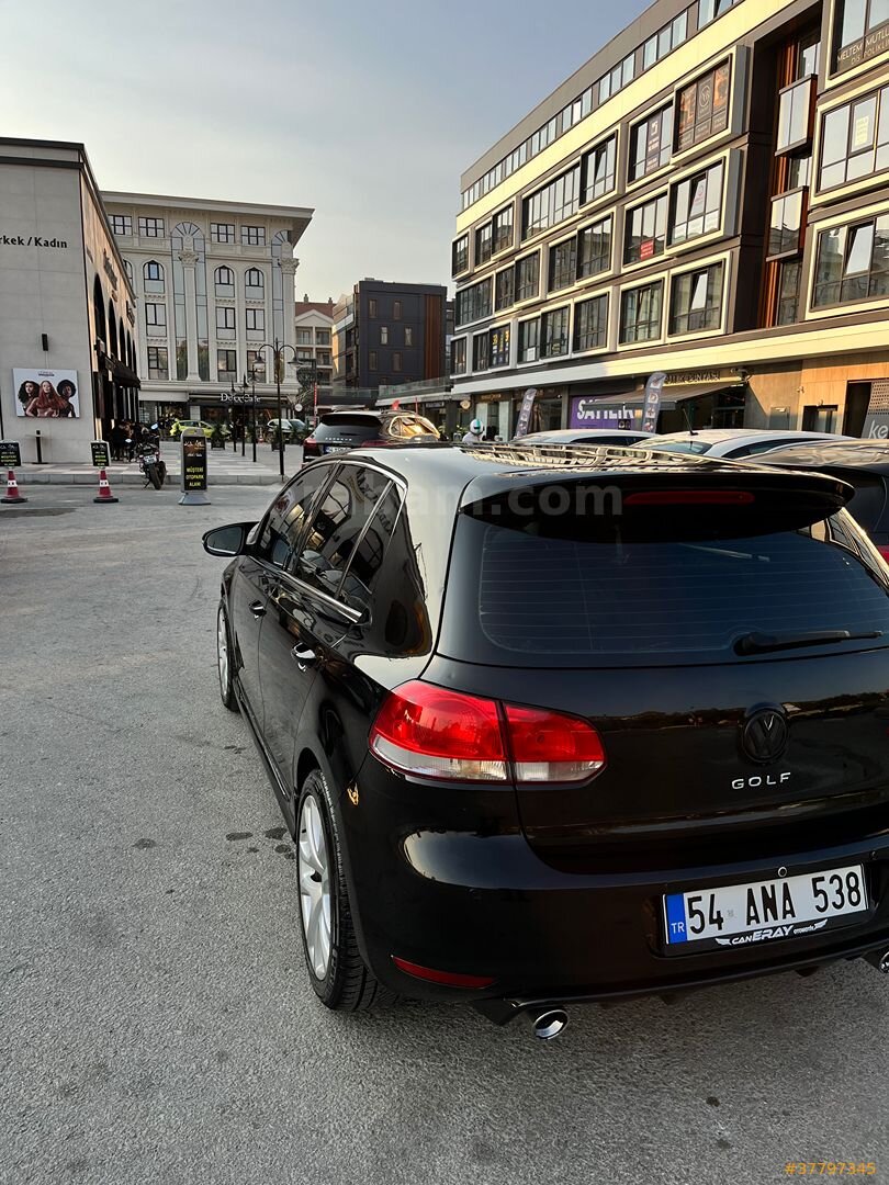 Sahibinden Volkswagen Golf 1.6 TDi Trendline 2012 Model Sakarya 308.000 km Siyah 4