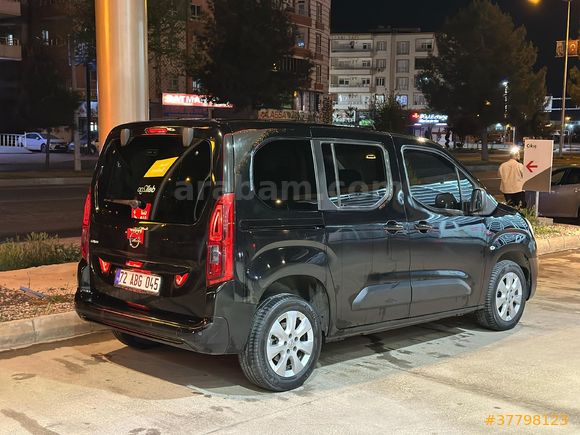 Sahibinden Opel Combo 1.5 CDTI Edition 2022 Model