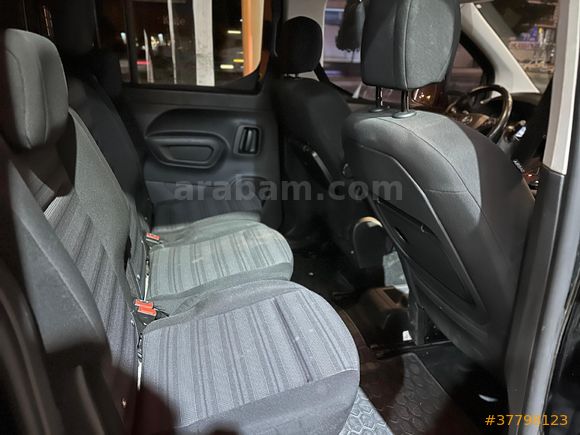 Sahibinden Opel Combo 1.5 CDTI Edition 2022 Model