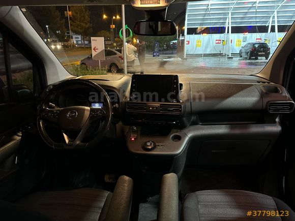 Sahibinden Opel Combo 1.5 CDTI Edition 2022 Model