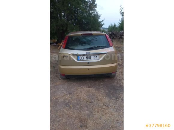Sahibinden Ford Focus 1.6 Ghia 2001 Model Mersin