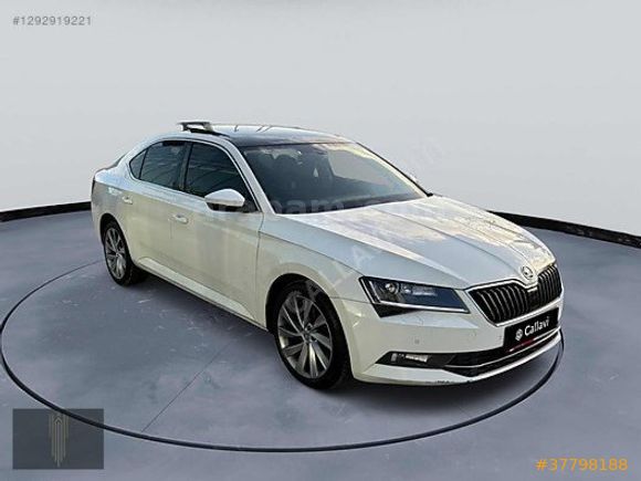 2015 SKODA SUPERB PRESTİGE CAM TAVAN 240.000 KM