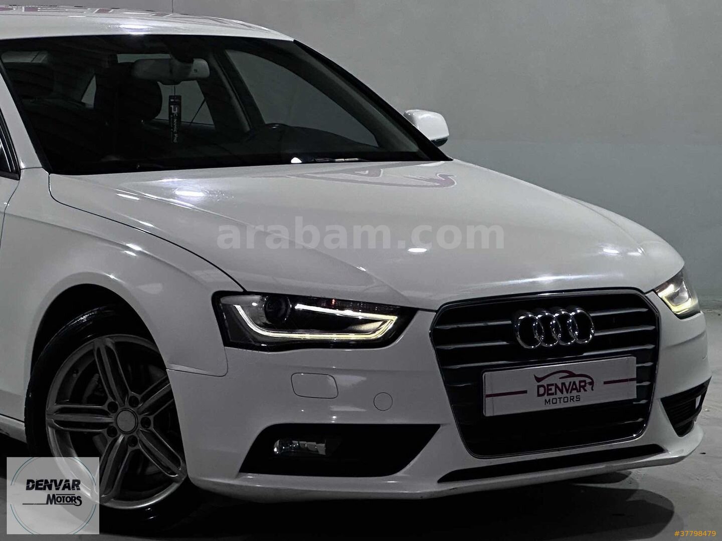Galeriden Audi A4 Sedan 2.0 TDI 2014 Model Aydın 185.000 km Beyaz 2