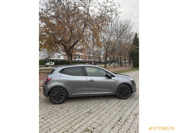DOKTORDAN|2025 RENAULT CLİO|1.0 TCe|Techno Esprit Alpine|6001KM 