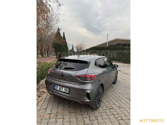DOKTORDAN|2025 RENAULT CLİO|1.0 TCe|Techno Esprit Alpine|6001KM 