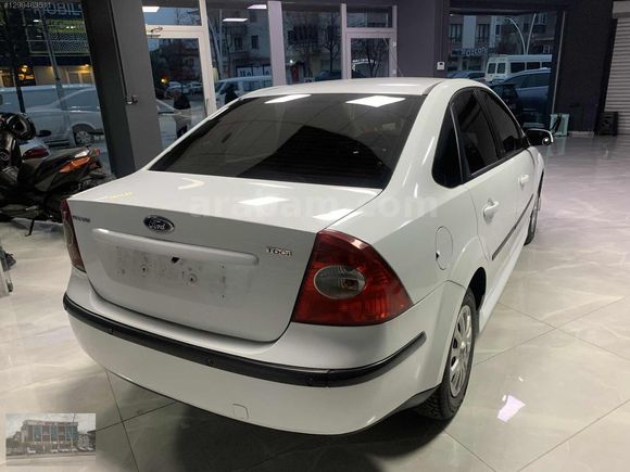 SORUNSUZ OTOMATİK BAKIMLI GERİ GÖRÜŞ KAMERA FOCUS