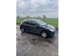 Sahibinden Peugeot 206 1.4 Fever 2007 Model Balıkesir 23100 km Siyah