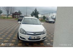 Öğretmenden Opel Astra 1.6 Essentia Konfor 2013 Model Diyarbakır