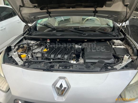 Sahibinden Renault Fluence 1.6 Extreme 2011 Model