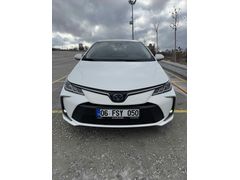 ACİL SATLIK Toyota Corolla 1.8 Hybrid Dream 2022 Model 