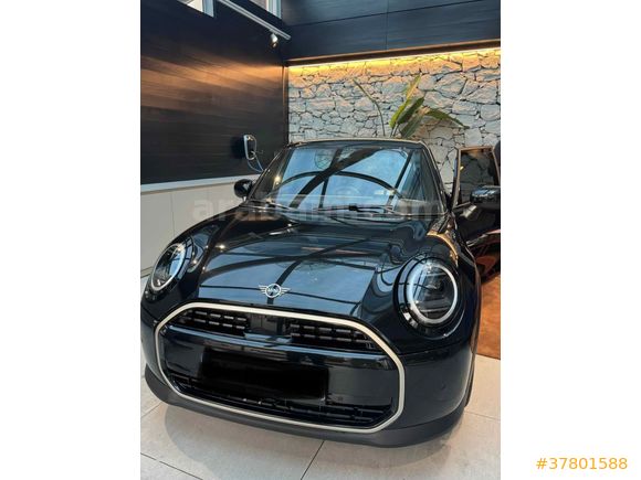 Sahibinden Mini Cooper 1.5 Favoured 2025 Model İstanbul