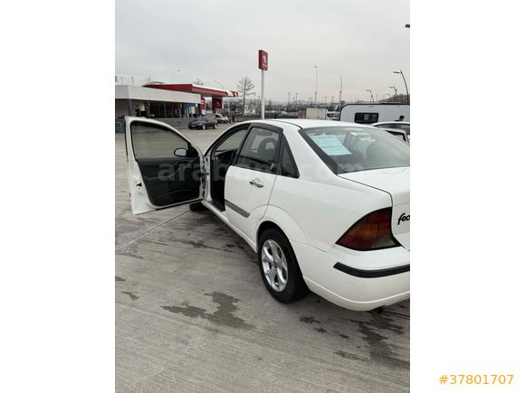 Sahibinden Ford Focus 1.6 Comfort 2005 Model 