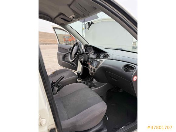 Sahibinden Ford Focus 1.6 Comfort 2005 Model 