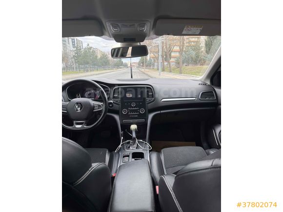 Sahibinden Temiz  Renault Megane 4 İcon
