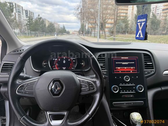 Sahibinden Temiz  Renault Megane 4 İcon
