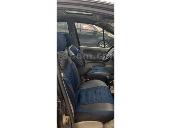Sahibinden Renault Scenic 1.6 RXE 2001 Model  360.000 km Lacivert